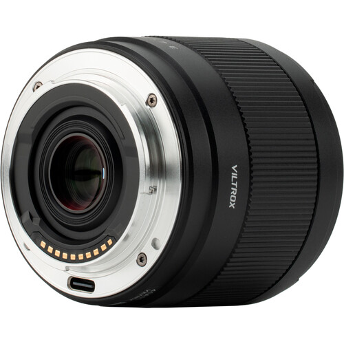 Viltrox AF 15mm f/1.7 Air E для Sony: компактний ширококутний об’єктив із високою світлосилою