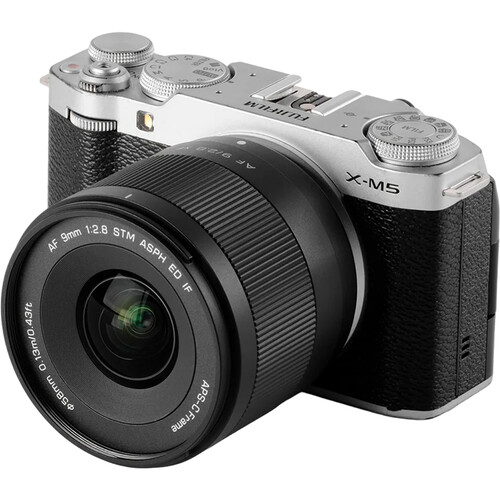 Об’єктив Viltrox AF 9mm F2.8 Air X Mount для Fujifilm: надширококутна оптика у компактному корпусі